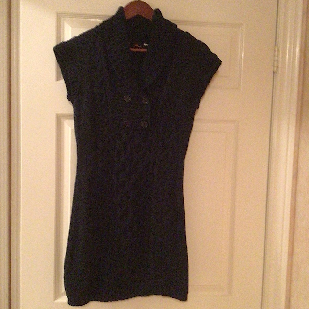 🛍️2 to $30🛍️1955 Vintage Black pullover style knit tunic Fall/Winter